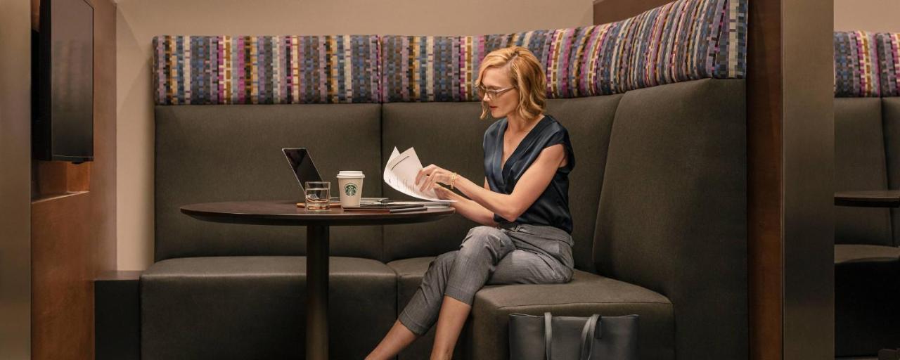 Courtyard By Marriott New York Queens, Jamaica エクステリア 写真